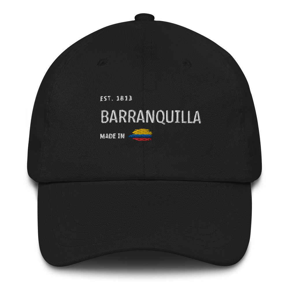 Classic Black dad hat featuring 'Barranquilla' embroidery, with 'Made in Colombia' and a Colombian flag detail. A stylish tribute to Colombia’s vibrant coastal city