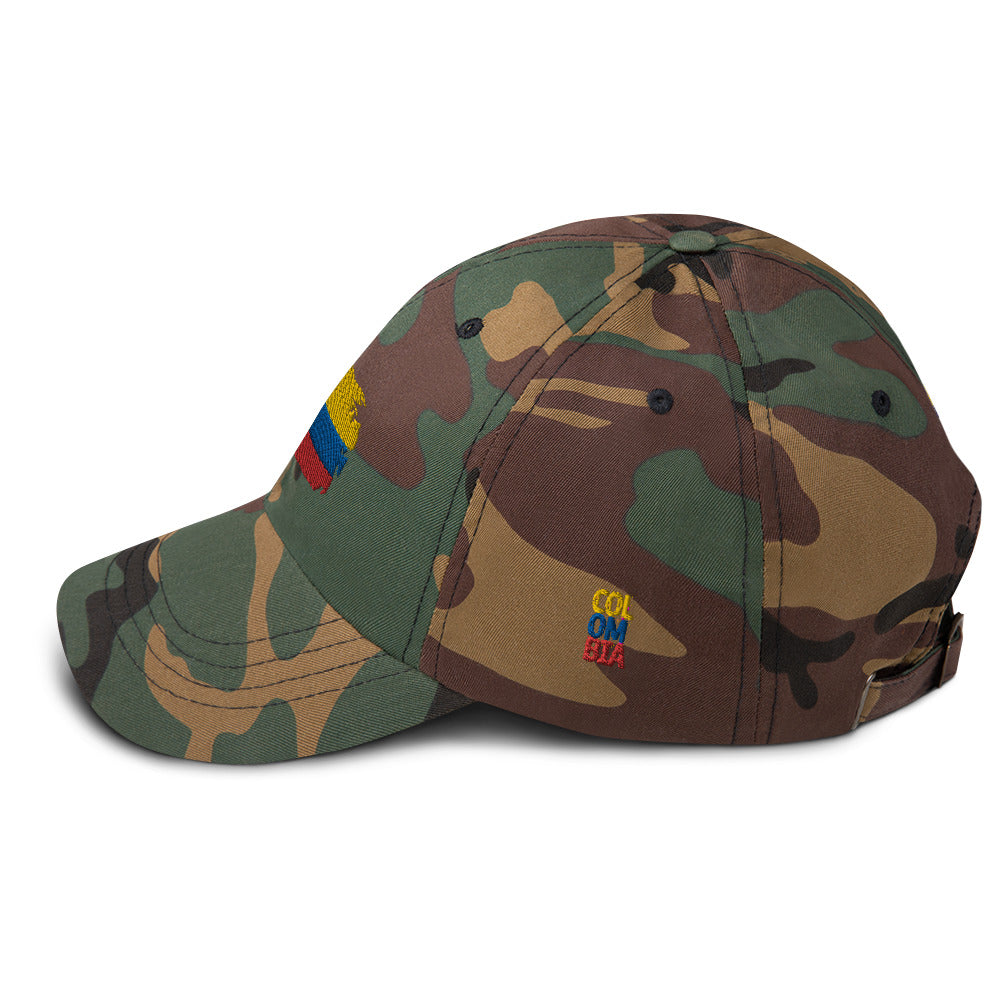 Classic green camo dad hat featuring an embroidered Colombian flag brushstroke design. A rugged and stylish way to showcase Colombian pride with a military-inspired look.